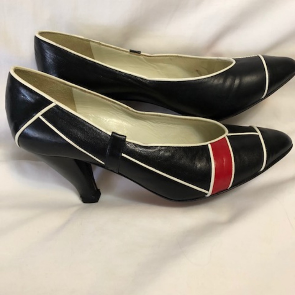 Vintage Black, Red & White d'Rossana Heels